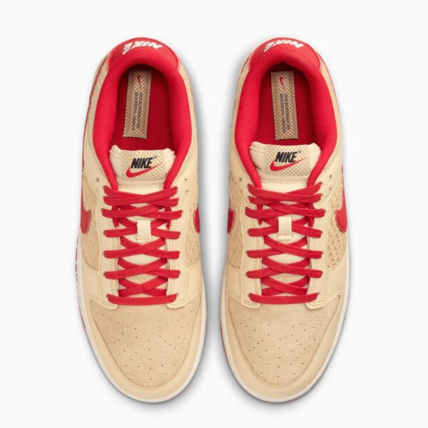 Men's Dunk Low Retro SE "Strawberry Waffle"